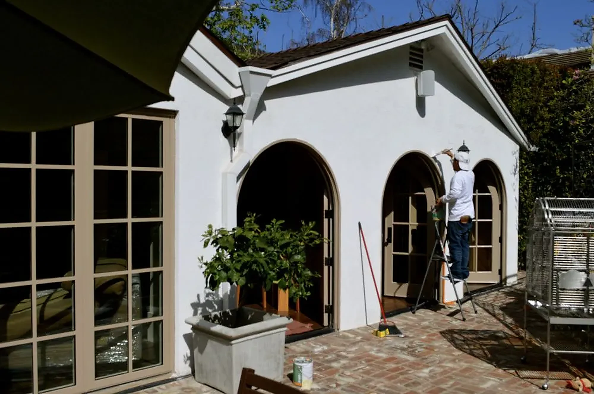 Exterior painting project by Extra Care