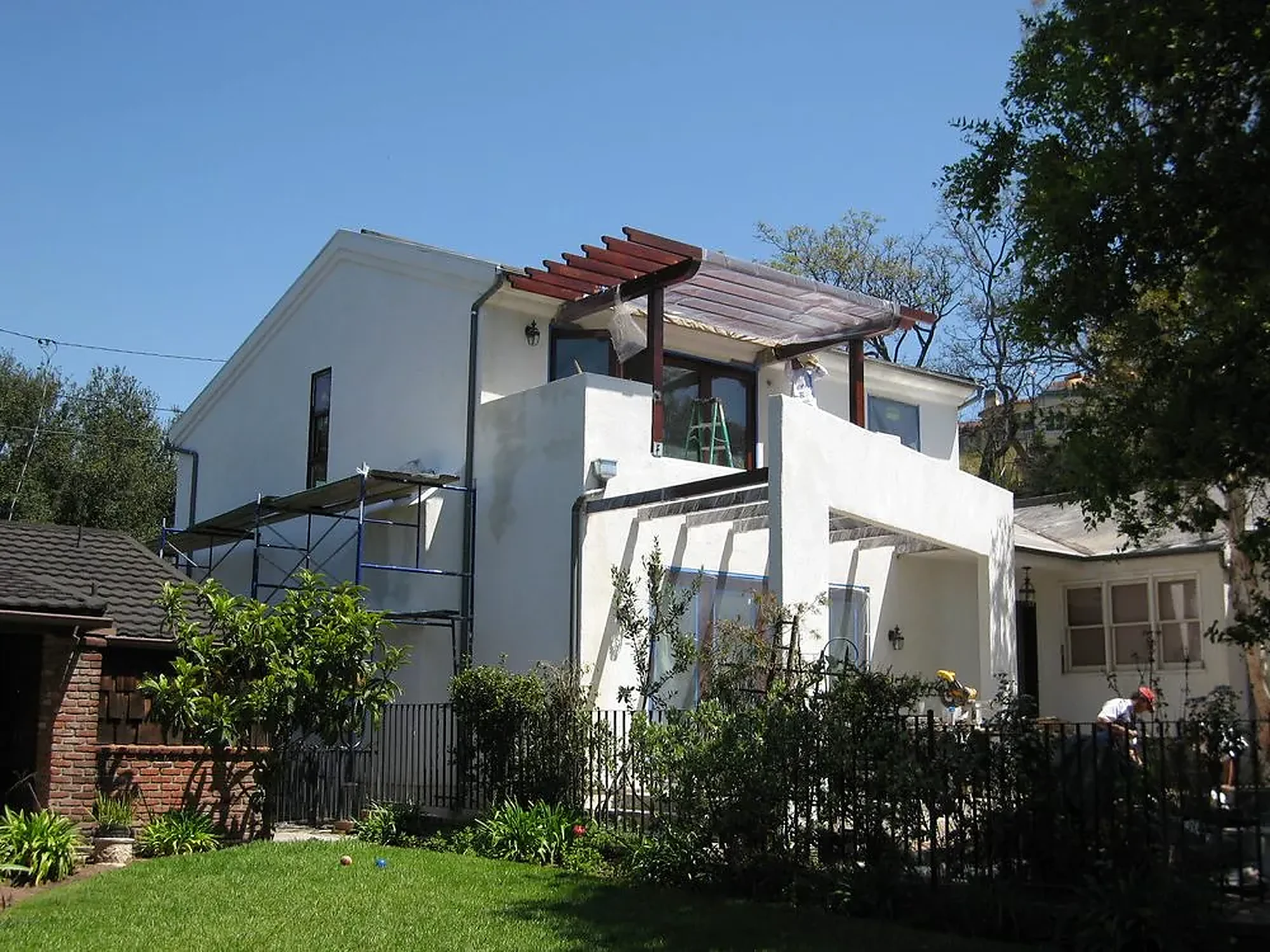Exterior painting project by Extra Care