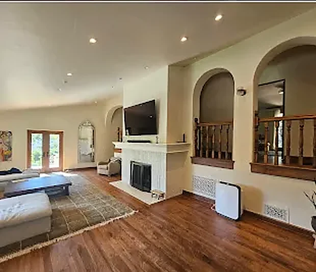 Interior painting project by Extra Care