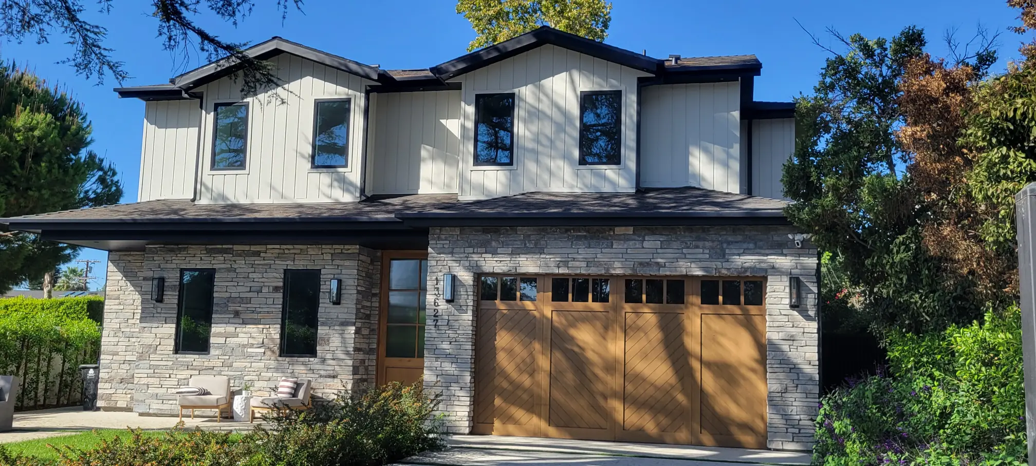 Exterior painting project by Extra Care